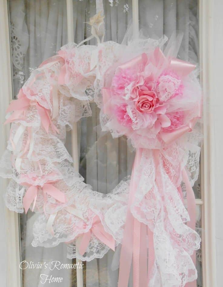 22 Awesomely Shabby Chic Christmas Wreath That Can Be Used All Year Round 2