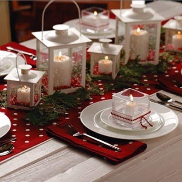 Christmas Centerpieces That Will Embellish Your Dining Room Decor For The Holidays 6