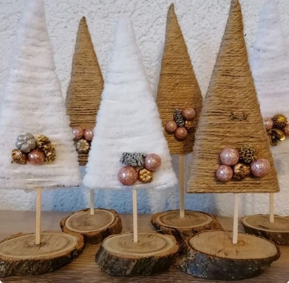 arboles de navidad triangulares con cordel de yute 9