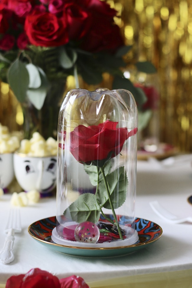 cupula de flores hecha con botella de plastico 3