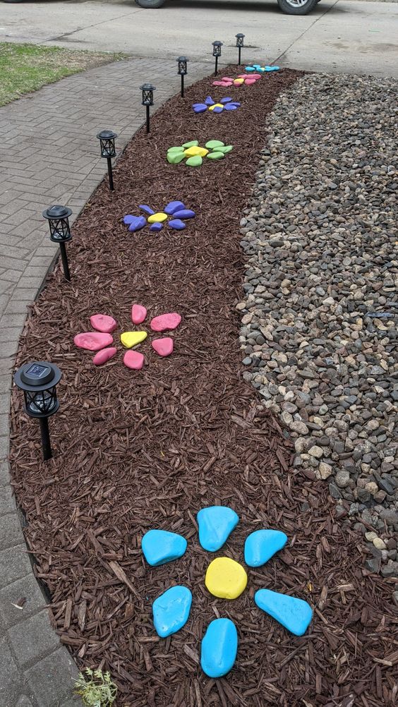 decoracion de jardin con piedras en forma de flor 3