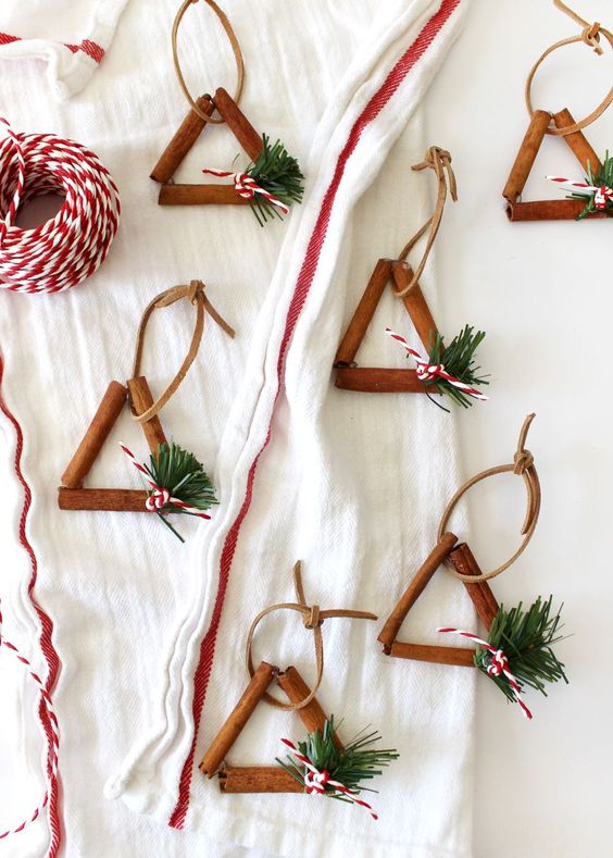 decoracion navidena hechas con ramas de canela 1