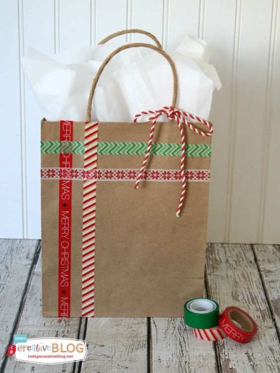 decorar bolsas de papel para regalos de navidad 9