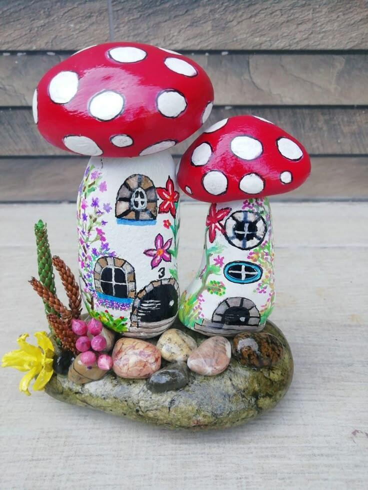 Honguitos pintados en piedra para decorar tu jardín: ideas encantadoras, fáciles y llenas de personalidad Honguitos pintados en piedra para decorar tu jardín: ideas encantadoras, fáciles y llenas de personalidad honguitos pintados en piedra para decorar tu jardin 1