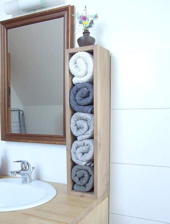 ideas creativas para guardar toallas de bano 2