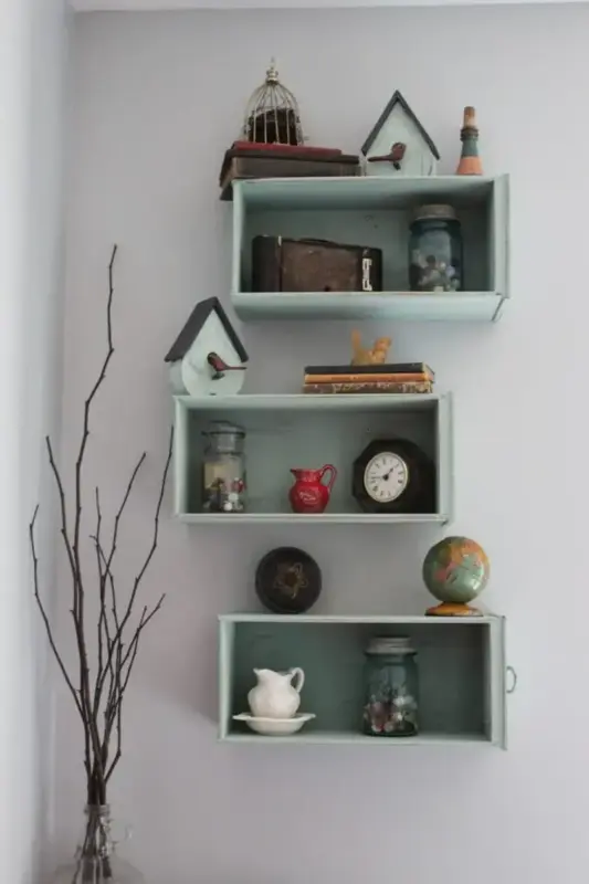 Ideas divertidas para estanterías hechas a mano con objetos cotidianos ideas divertidas para estanterias hechas a mano con objetos cotidianos 5 scaled