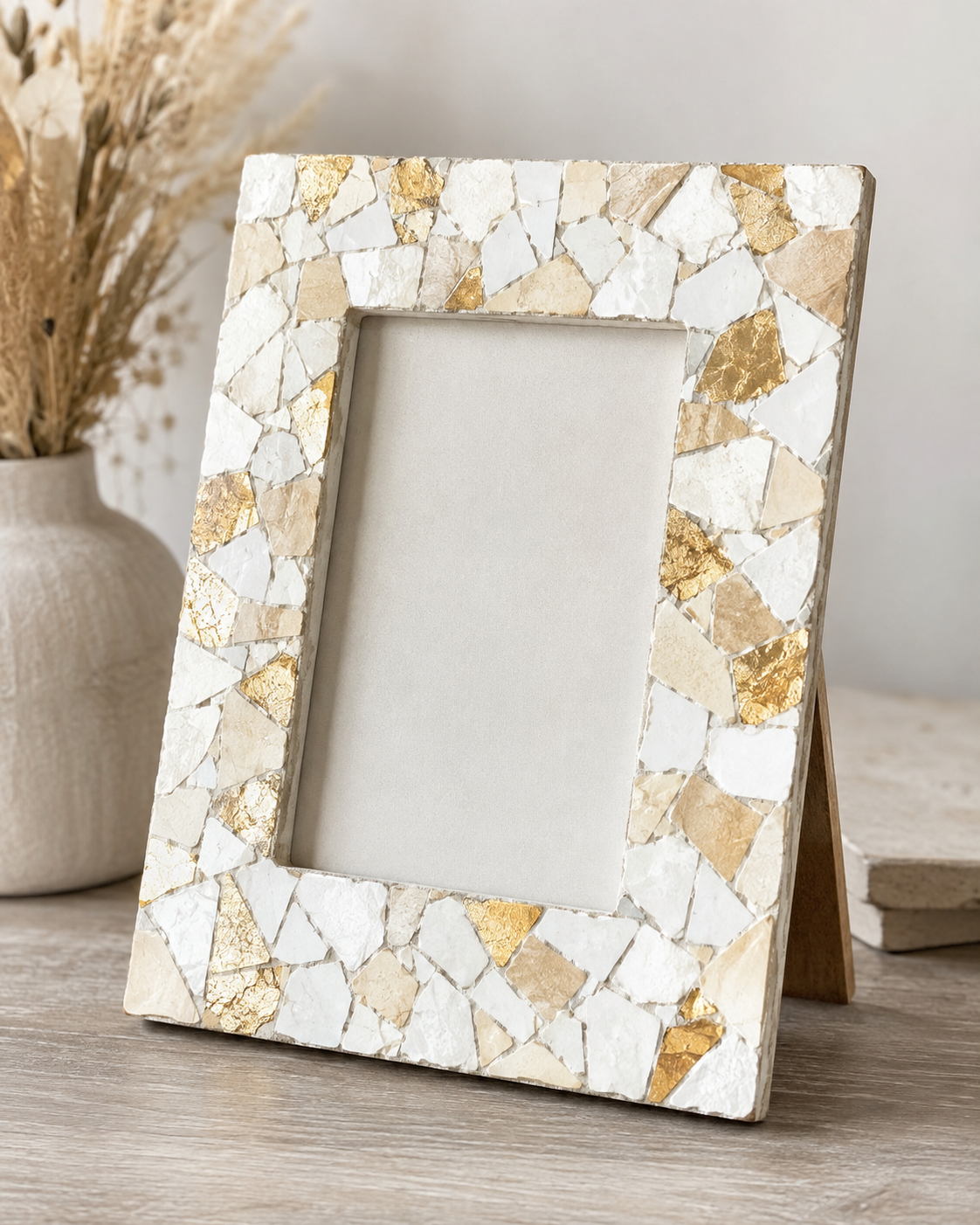 Ideas preciosas para decorar objetos con cáscaras de huevo: Manualidades originales Ideas preciosas para decorar objetos con cáscaras de huevo: Manualidades originales ideas preciosas para decorar objetos con cascaras de huevo 1
