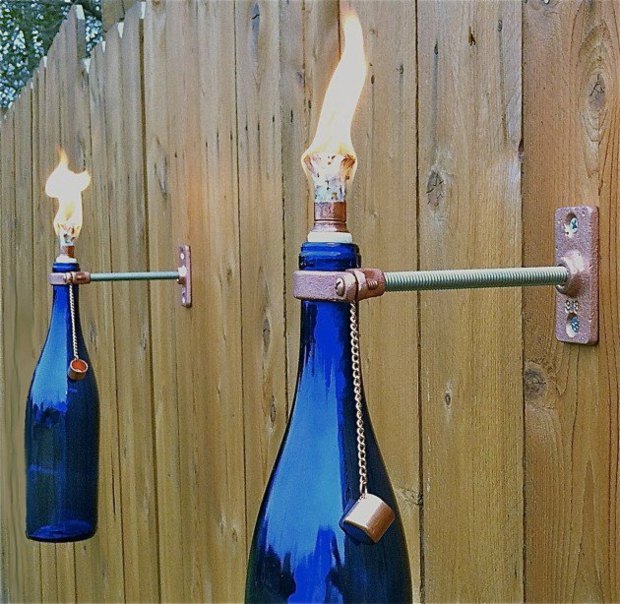 12+ Hermosas Ideas para Decorar Jardín con Botellas de Vino jardín-con-botellas-de-vino-10