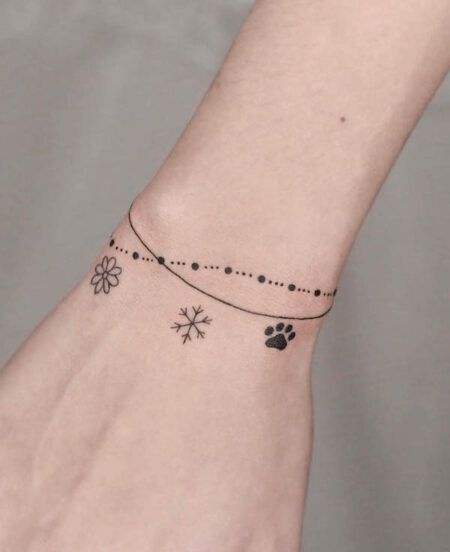 las mejores ideas de tatuaje de pulsera 5