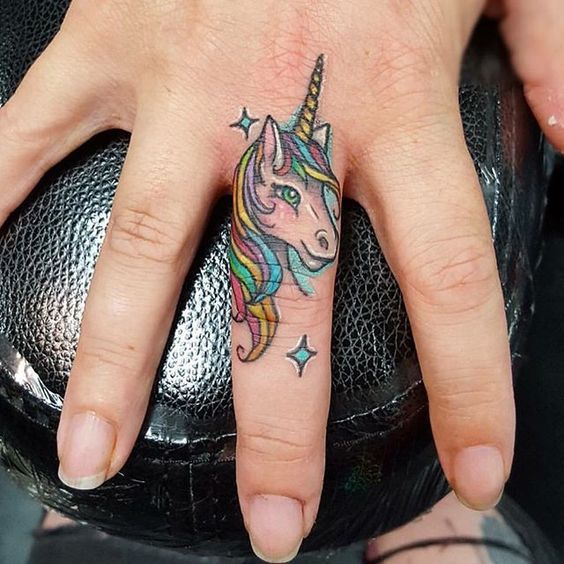tatuaje de unicornio 1