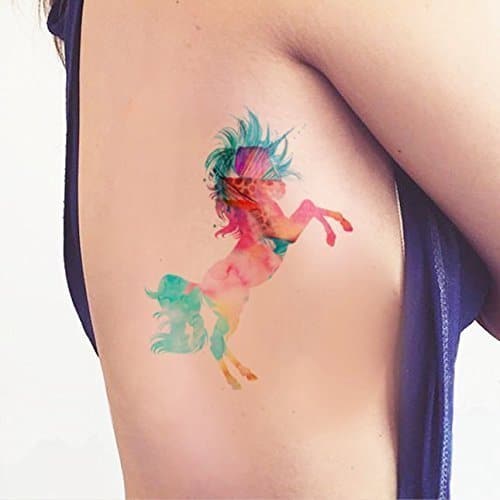 tatuaje de unicornio